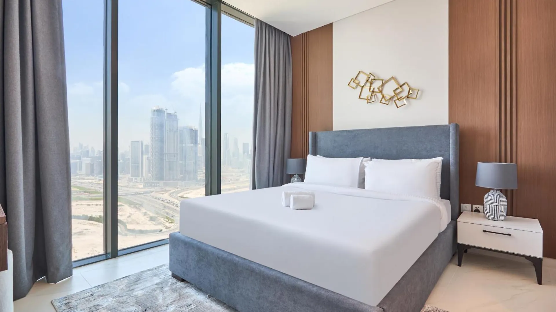 STAY BY LATINEM Luxury 1BR Holiday Home CVG 4010 Near Burj Khalifa Dubai